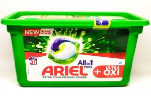 Ariel ultra Oxi капсулы для стирки с пятновыводителем 31 шт Италия 